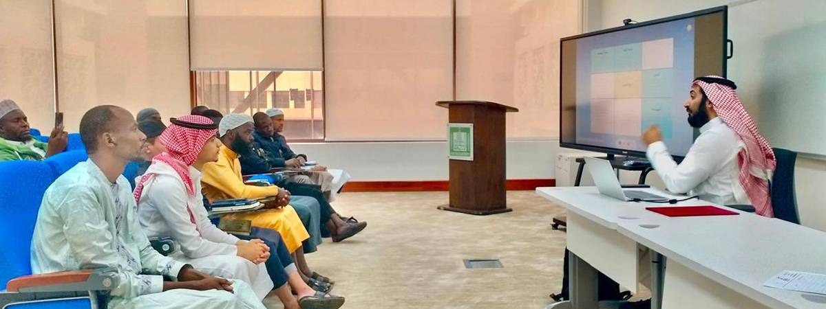 بالإنجليزية: Sharia and Fundamentals of Religion Club Concludes the “Your Career Advisor” Program
