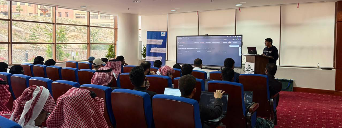 AI Club Organizes Workshop on LLM’s API