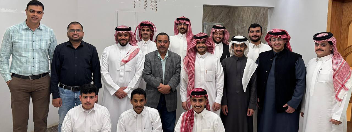 نادي العلوم الطبية بخميس مشيط يعزز الانتماء الوطني ببرنامج “كرام الأرومة”
