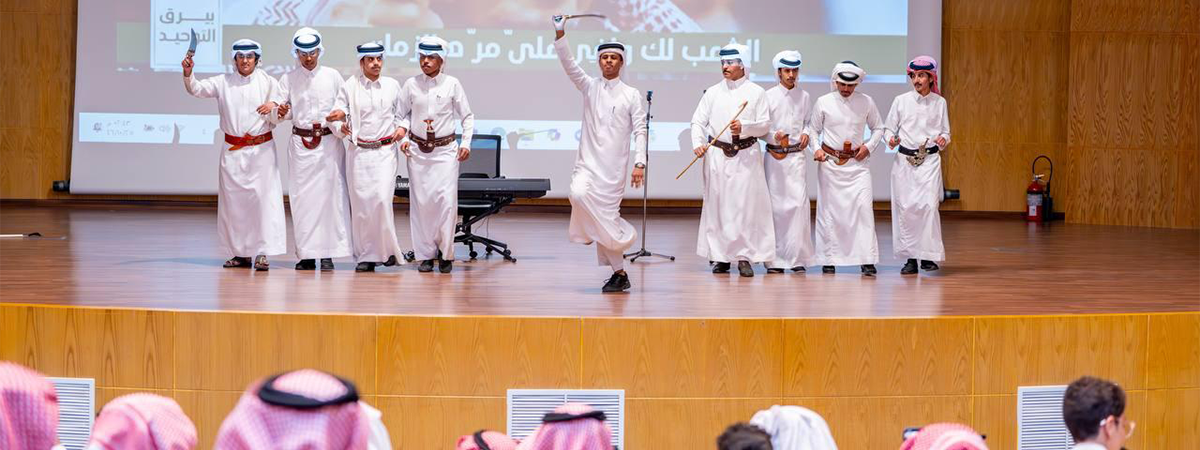 نادي الفنون المركزي يُقيم معرضًا وأوبريتًا فنيًا ضمن الحفل الختامي للأنشطة الطلابية